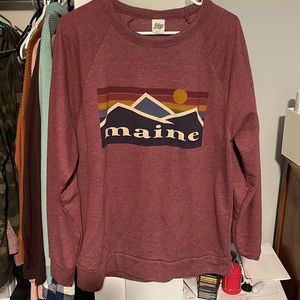 Maroon maine sweatshirt